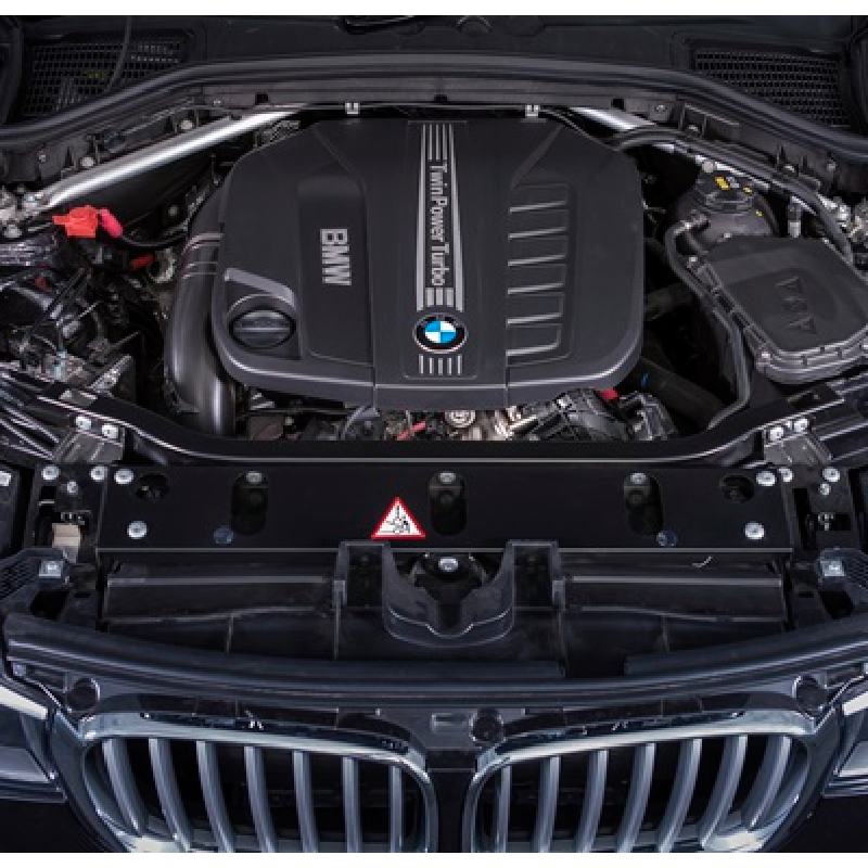 موتور ماشین بی ام و X4 موتور ماشین بی ام و X4