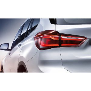 چراغ عقب بی ام و X1
