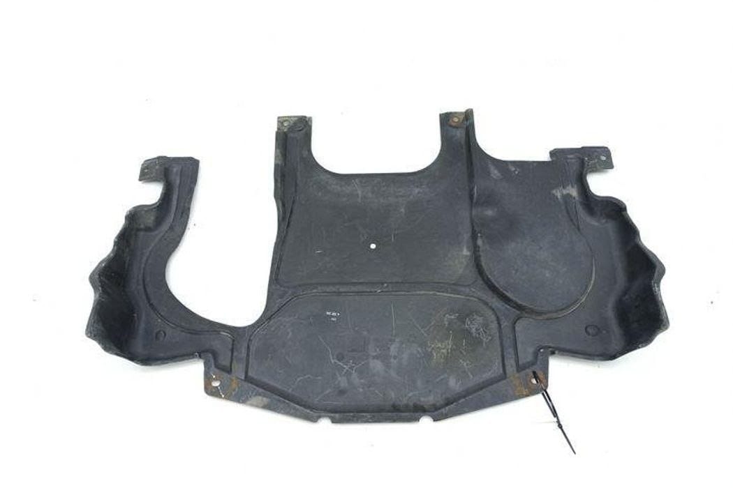 سینی زیر موتور c240-w203 سینی زیر موتور c240-w203