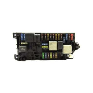 جعبه فیوز داخل کابین بنز e300 اتاق w211