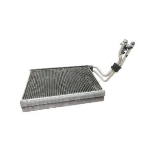 رادیاتور بخاری بی ام و 730 اتاق E66