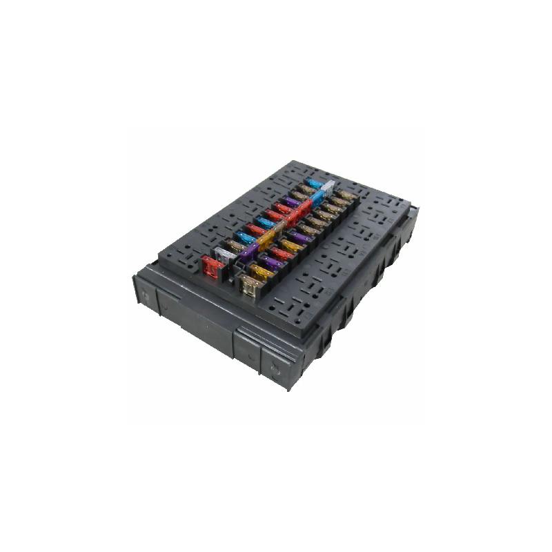 جعبه فیوز داخل کابین کی ام سی KMC T8 جعبه فیوز داخل کابین کی ام سی KMC T8