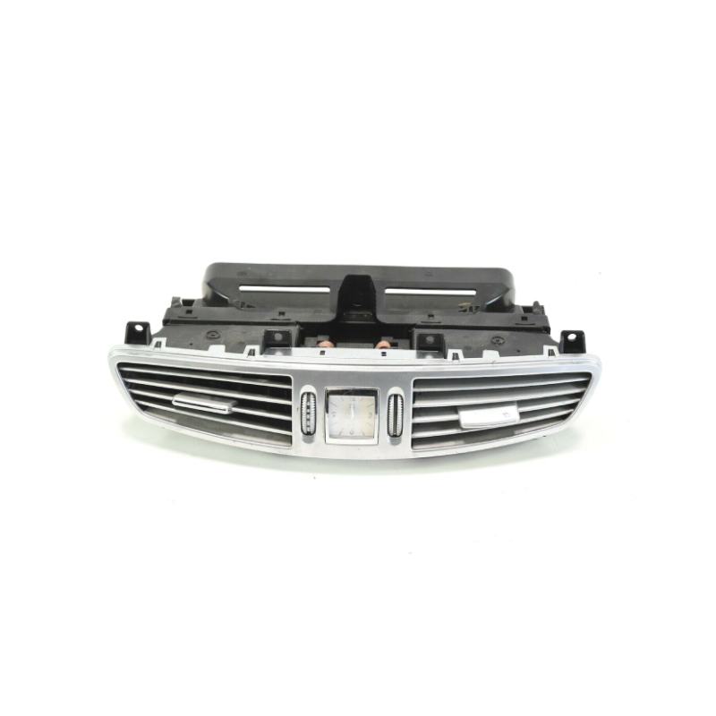 دریچه کولر بنز CLS300 اتاق C218 دریچه کولر بنز CLS300 اتاق C218