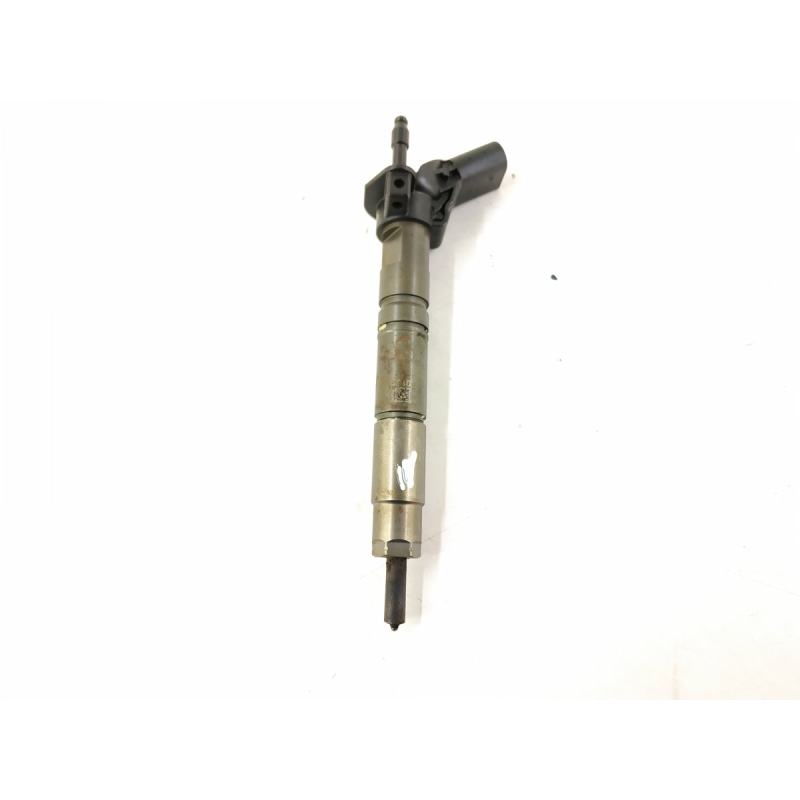 سوزن انژکتور بنز C180 اتاق W204 سوزن انژکتور بنز C180 اتاق W204